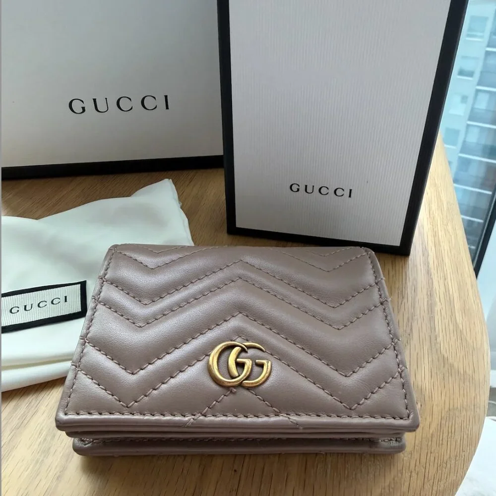 Gucci Quilted GG Marmont Small Wallet in Taupe - Picture 1 of 6